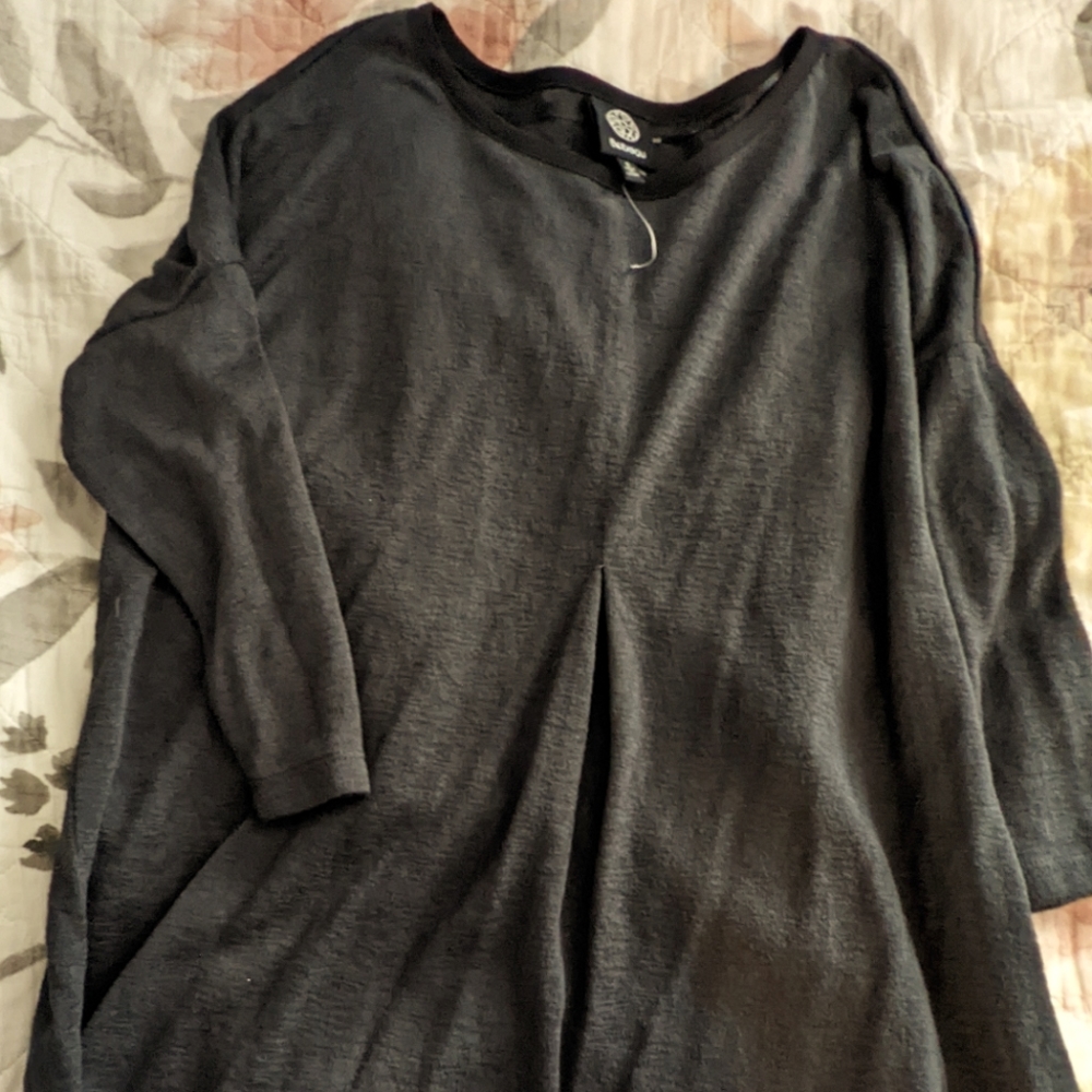 Pleated front viscos cotton top